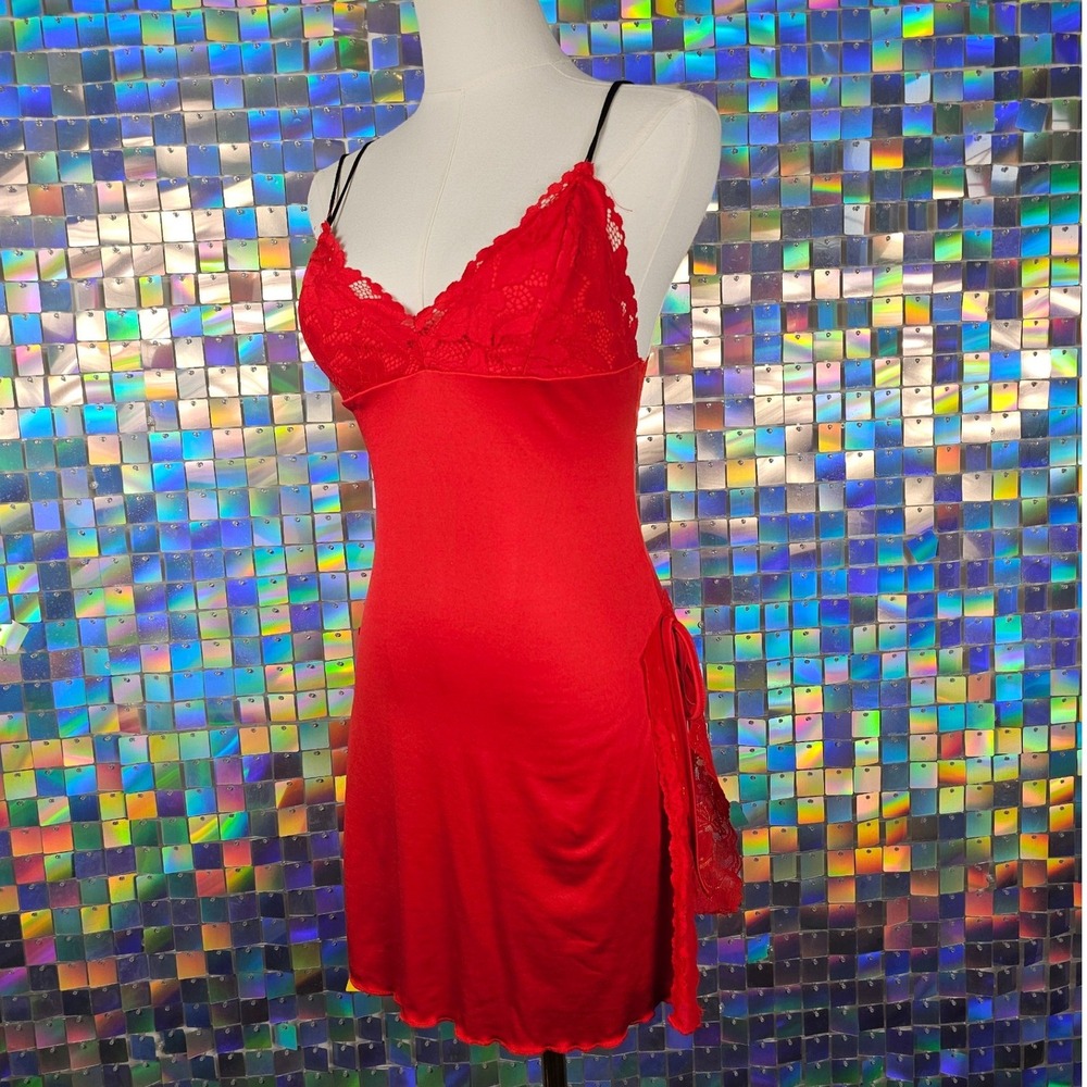 Lace Trim Chemise Womens XS Red Side Slit Strappy Nightgown Sabrina Carpenter